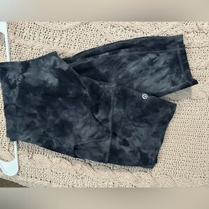 FLAWED lululemon align leggings